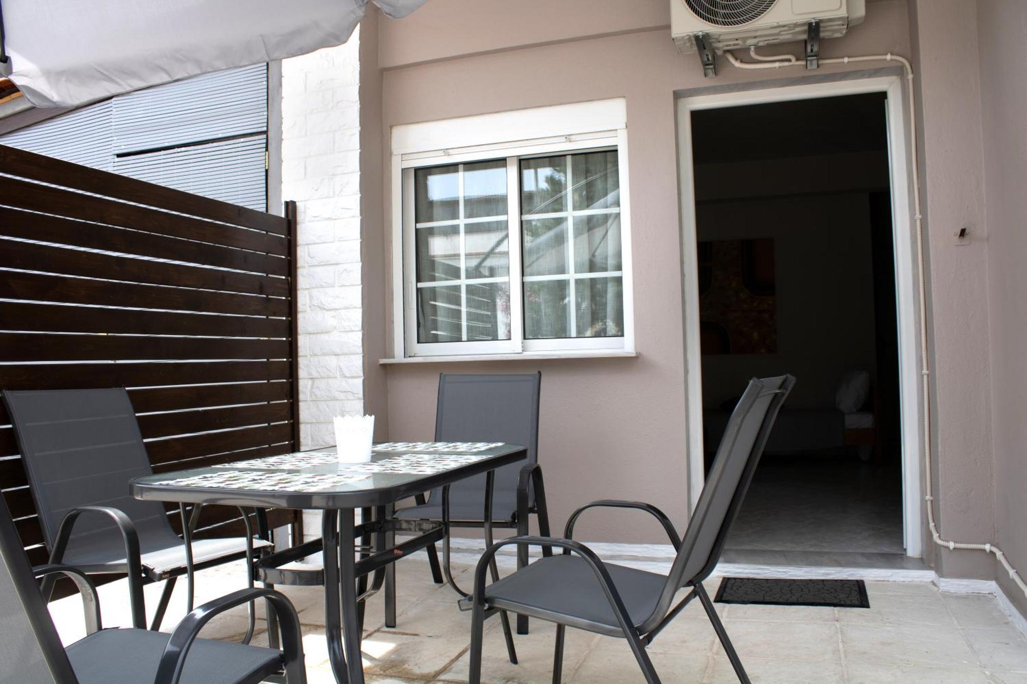 Posidonia Resort No5 Vrasná Kültér fotó